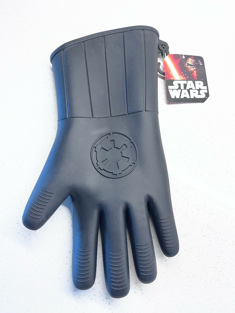 NWT Star Wars Darth Vader Silicone Oven Mitt Glove Disney ThinkGeek Collectible